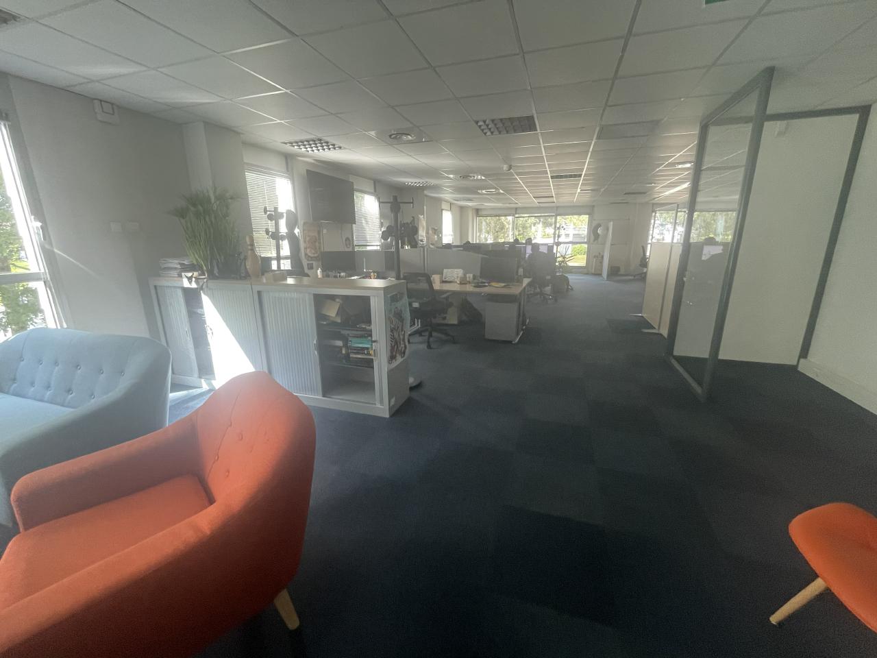 Bureau Nantes 600m² Location bureau Nantes Loire-Atlantique OLBUR2423121 2